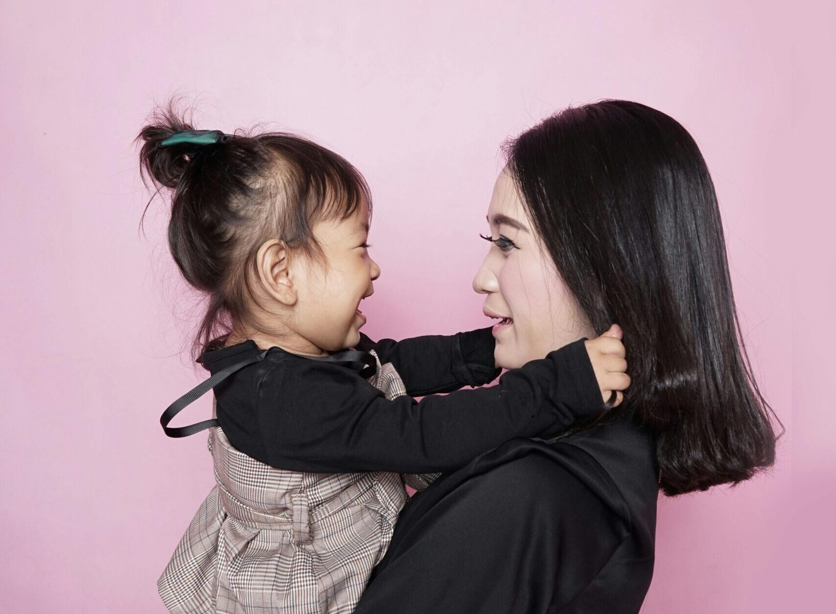 Kinder in alternder Haut