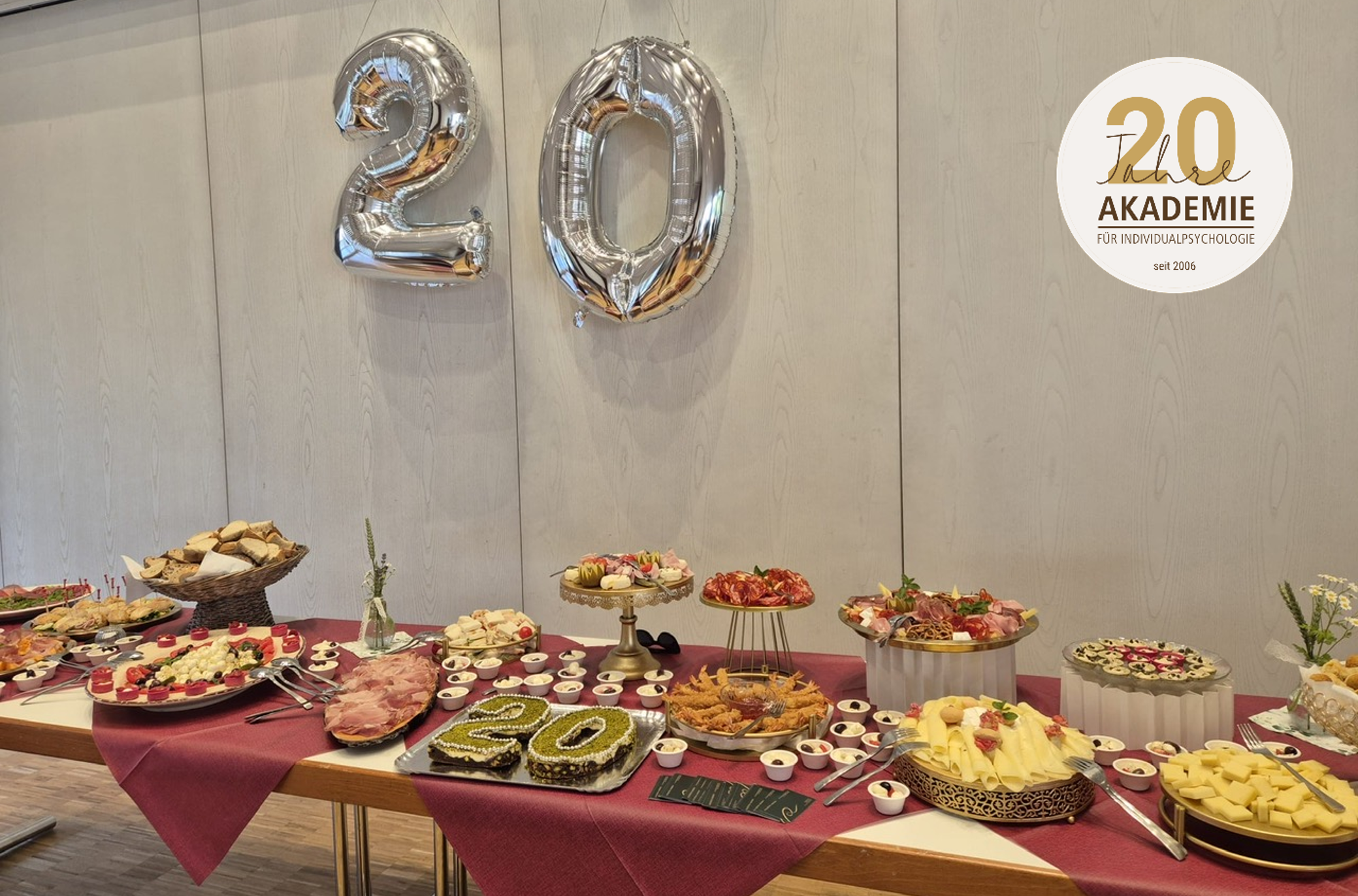 AFI-Alumni-Treff - Fingerfood Buffet